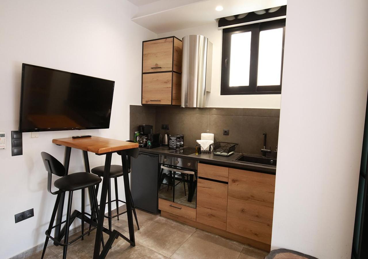Emily In Athens - Central Design Awarded Flat Syntagma E3 Eksteriør bilde